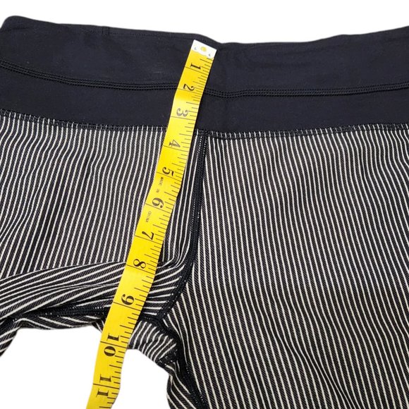 COPY - Lululemon Straight Leg Vertical Striped Black White Stretch Leggings 6 - Picture 4 of 6